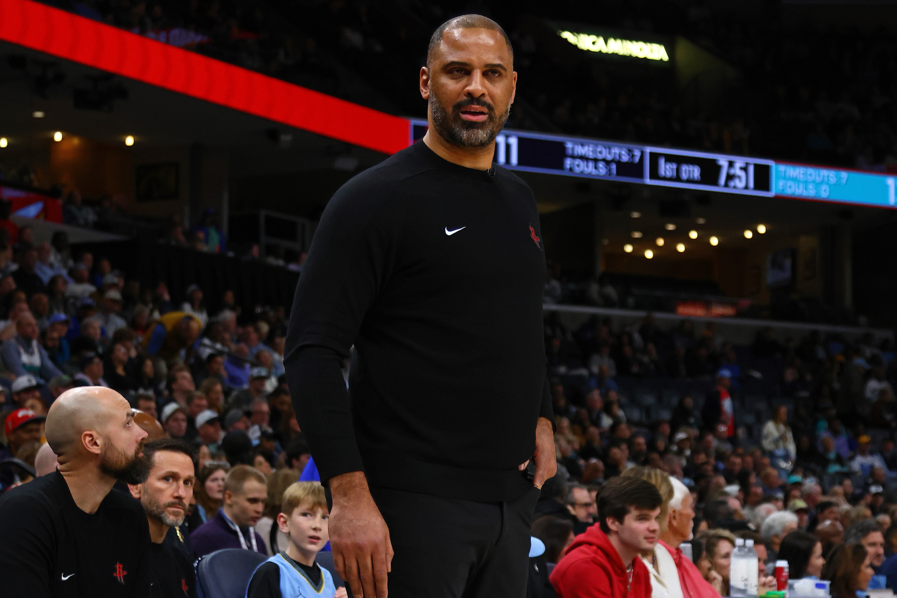 包含NBA传闻：太阳队内部人士称凯文·杜兰特交易“非常接近”的词条